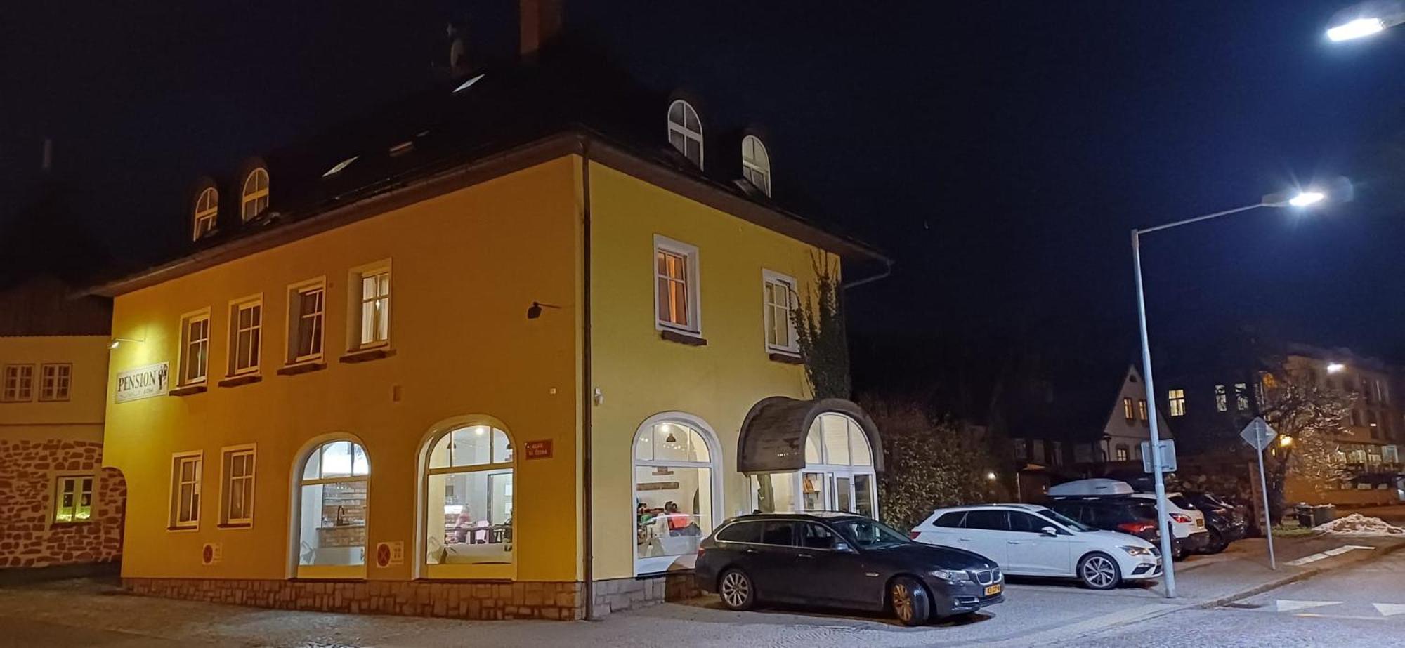 Pension Kobr Vrchlabí Buitenkant foto