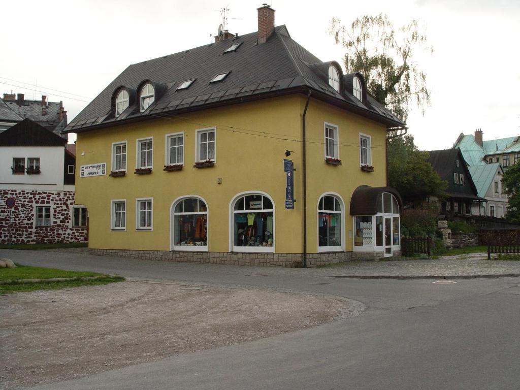 Pension Kobr Vrchlabí Buitenkant foto